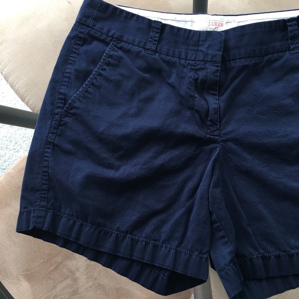 EUC J Crew Navy Chino Shorts Sz 6 - Picture 3 of 5